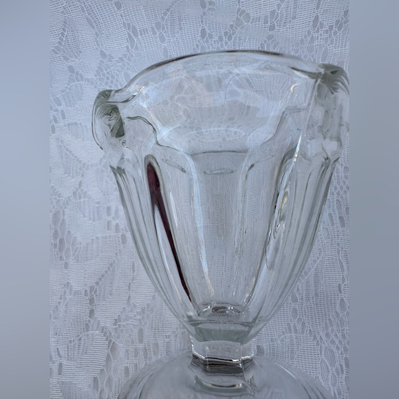 Two Ice Cream Sundae Dishes by Anchor Hocking - Picture 4 of 10